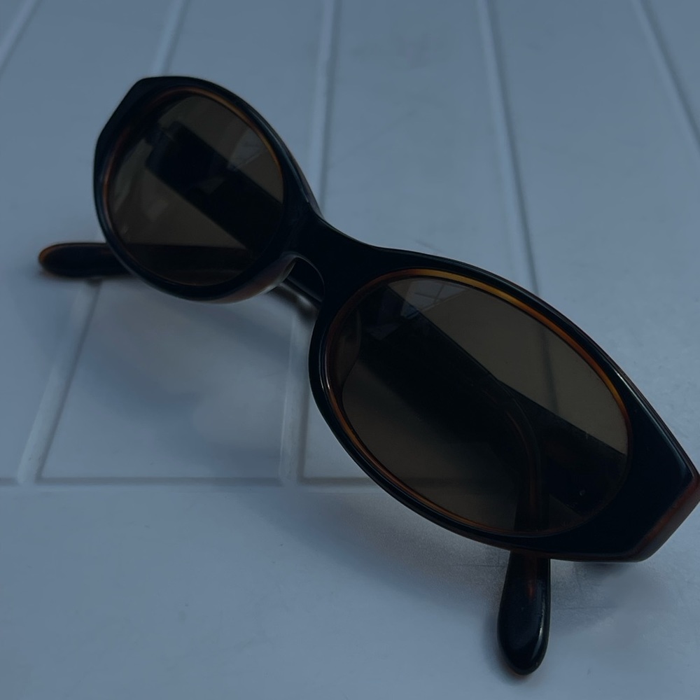 Sun glasses